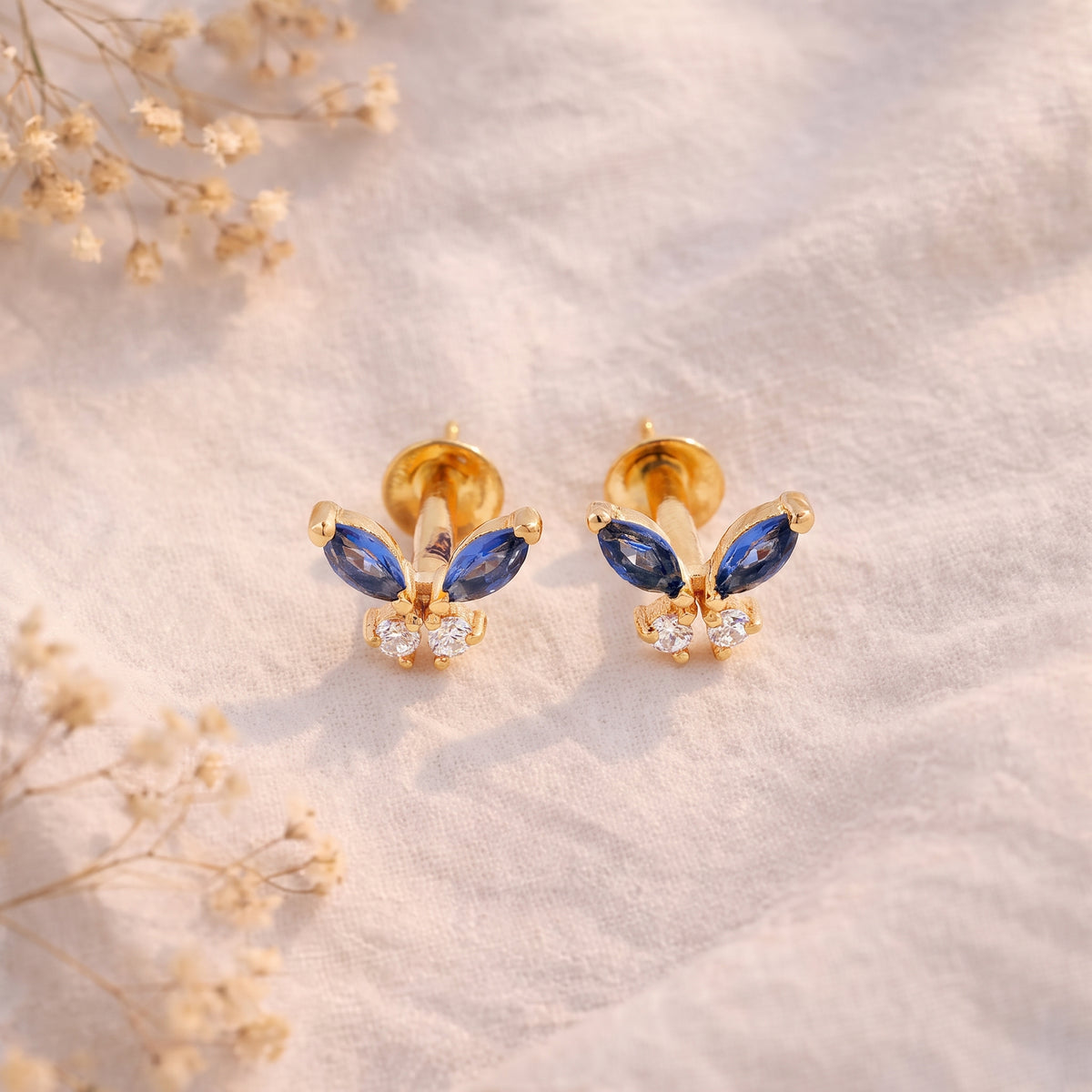 18KT Gold Stud Party Wear Earrings with Gemstones