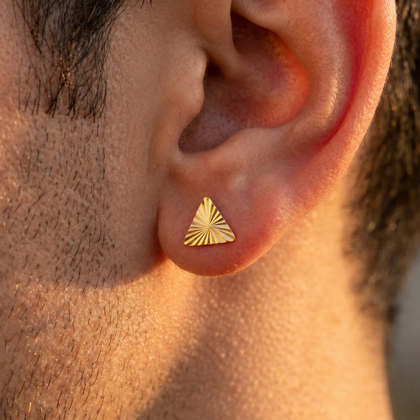 18Kt Gold Triangle Cut Single Stud Earring for Men