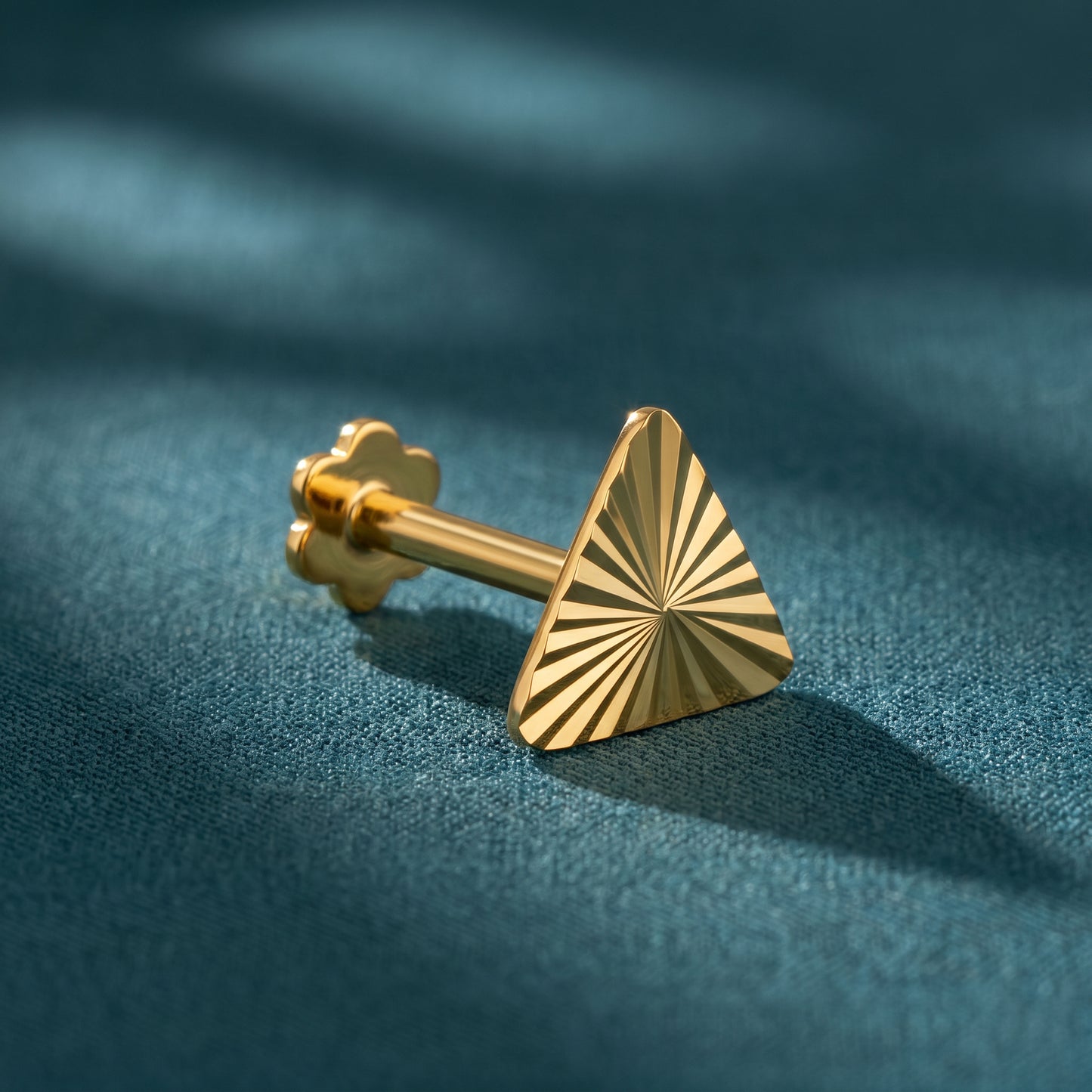 18Kt Gold Triangle Cut Single Stud Earring for Men