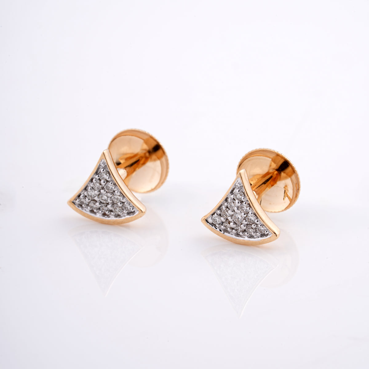 18KT Fan Shape Diamond Studs Earrings
