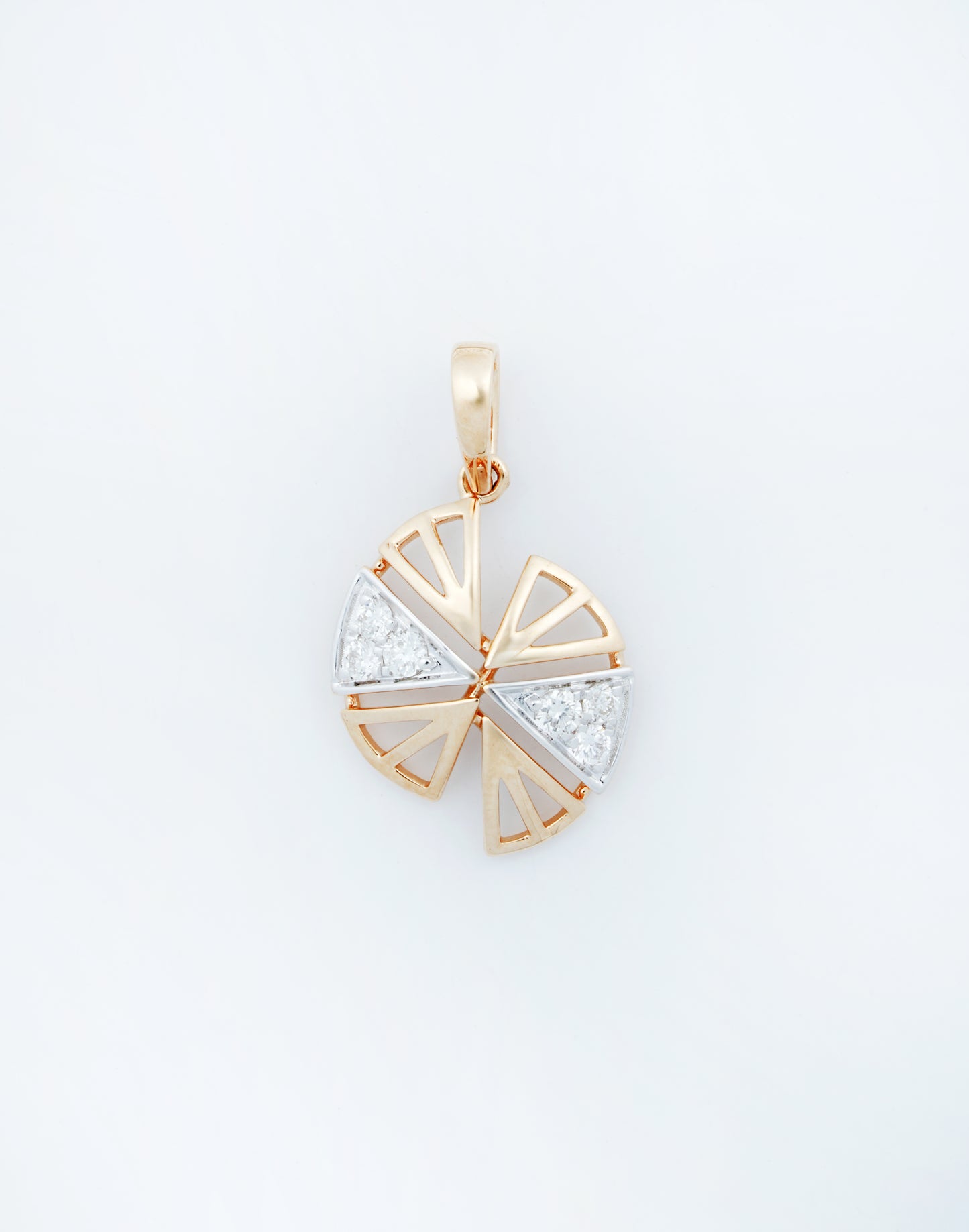 Pinwheel 18kt Gold Daily Wear Diamond Pendant for Women