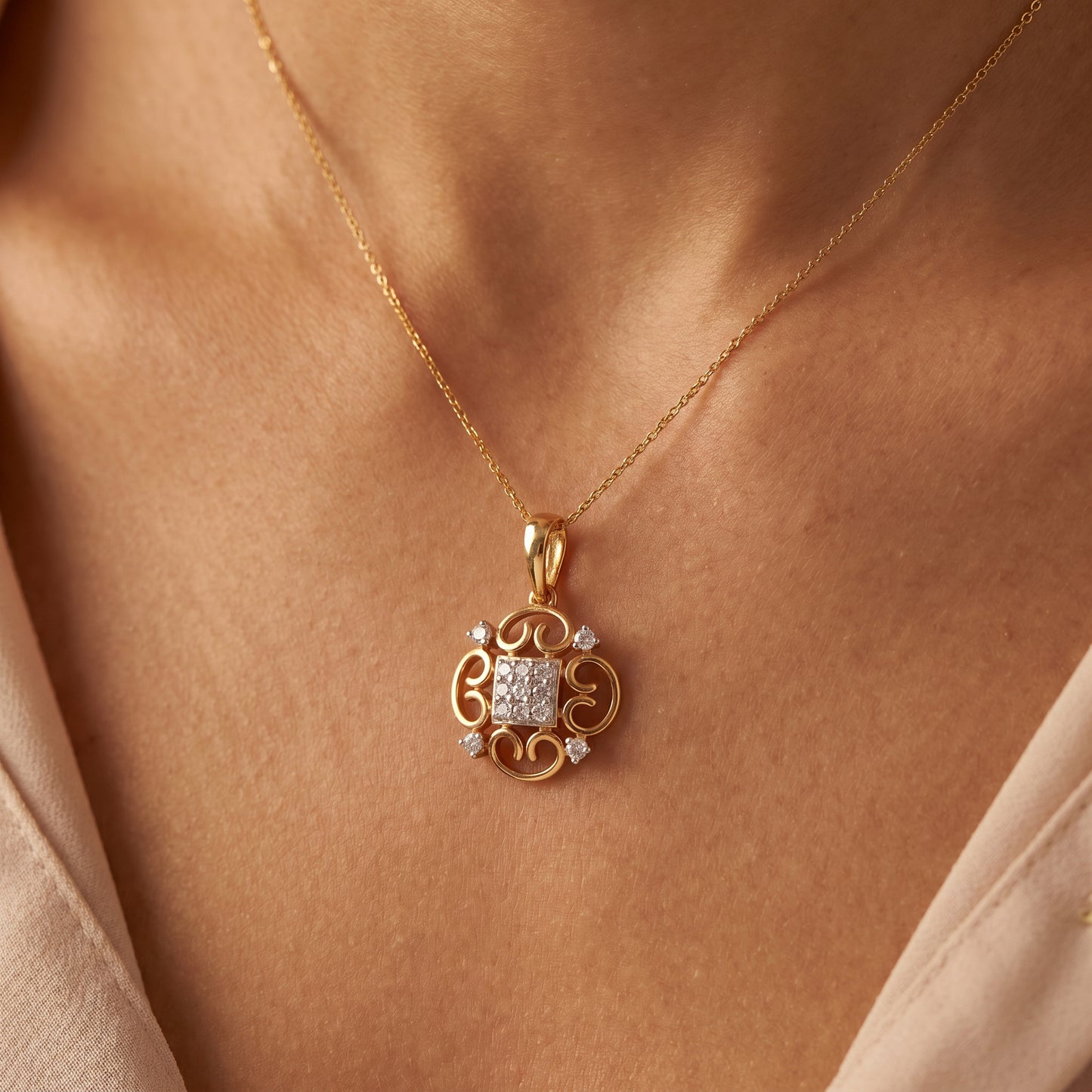 Scrollwork Diamond Cluster 18kt Gold Pendant for Women