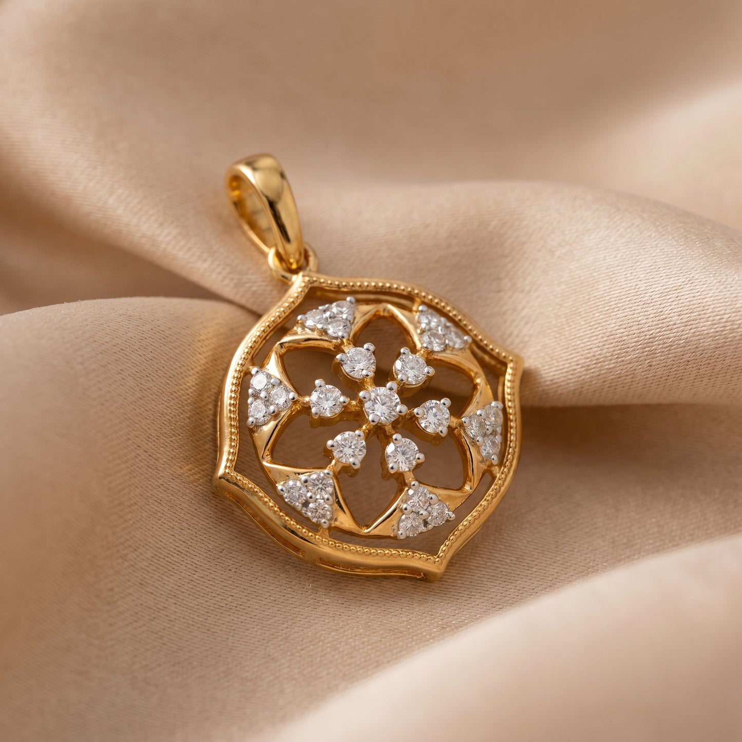 Rosette 18kt Yellow Gold Daily Wear Diamond Pendant for Women