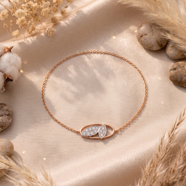 Leaf Diamond Oval 18KT Bracelet