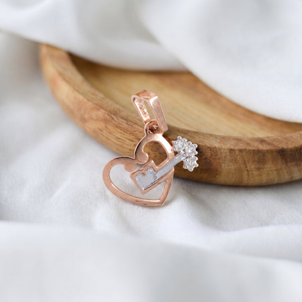 Rose Gold Heart and Key Diamond Pendant