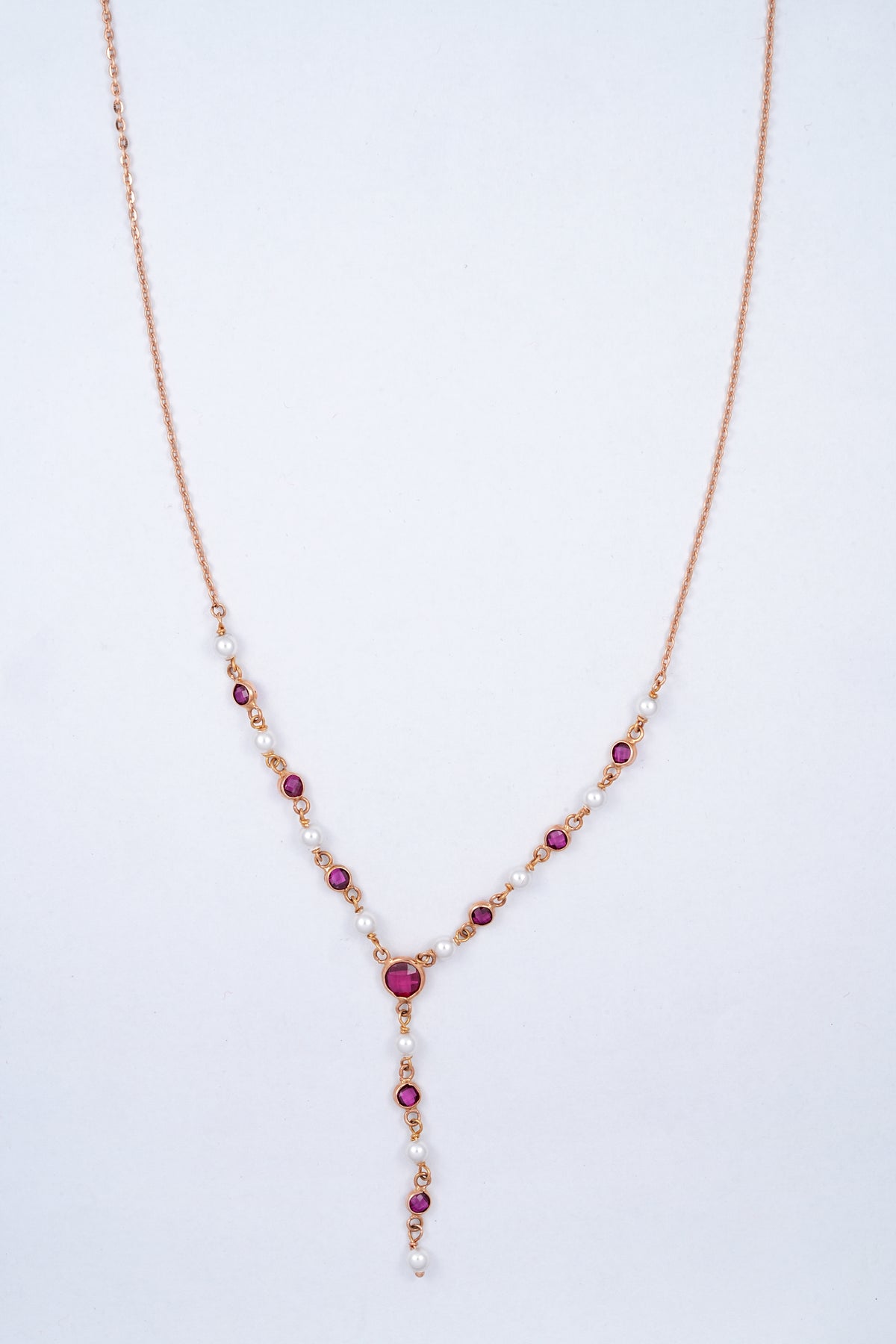 18KT Gold Red Bead Cluster Necklace