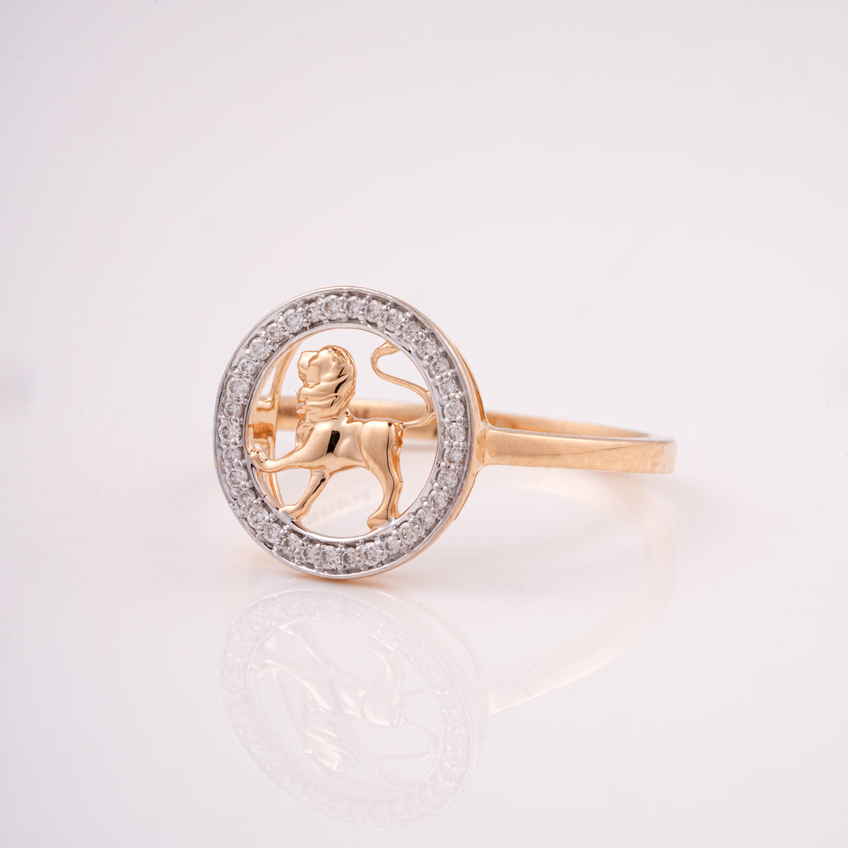 Leo Zodiac 18KT Diamond Ring