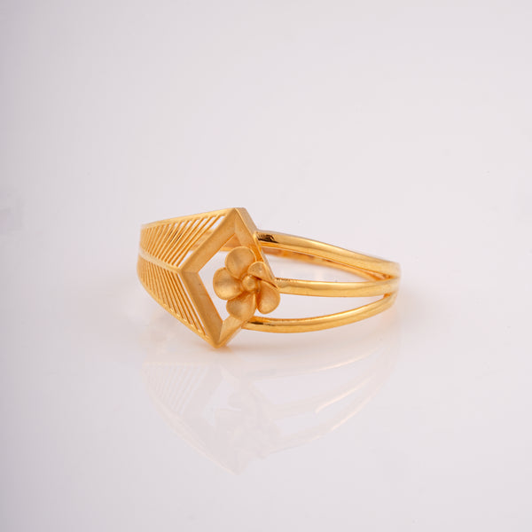 Floral Leaf 18KT Diamond Ring