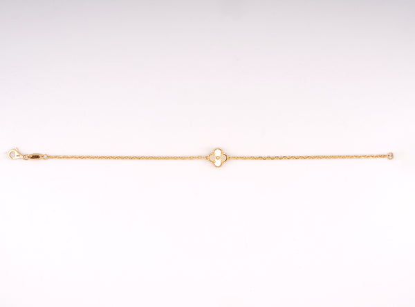 Dainty Clover 18KT Diamond Bracelet