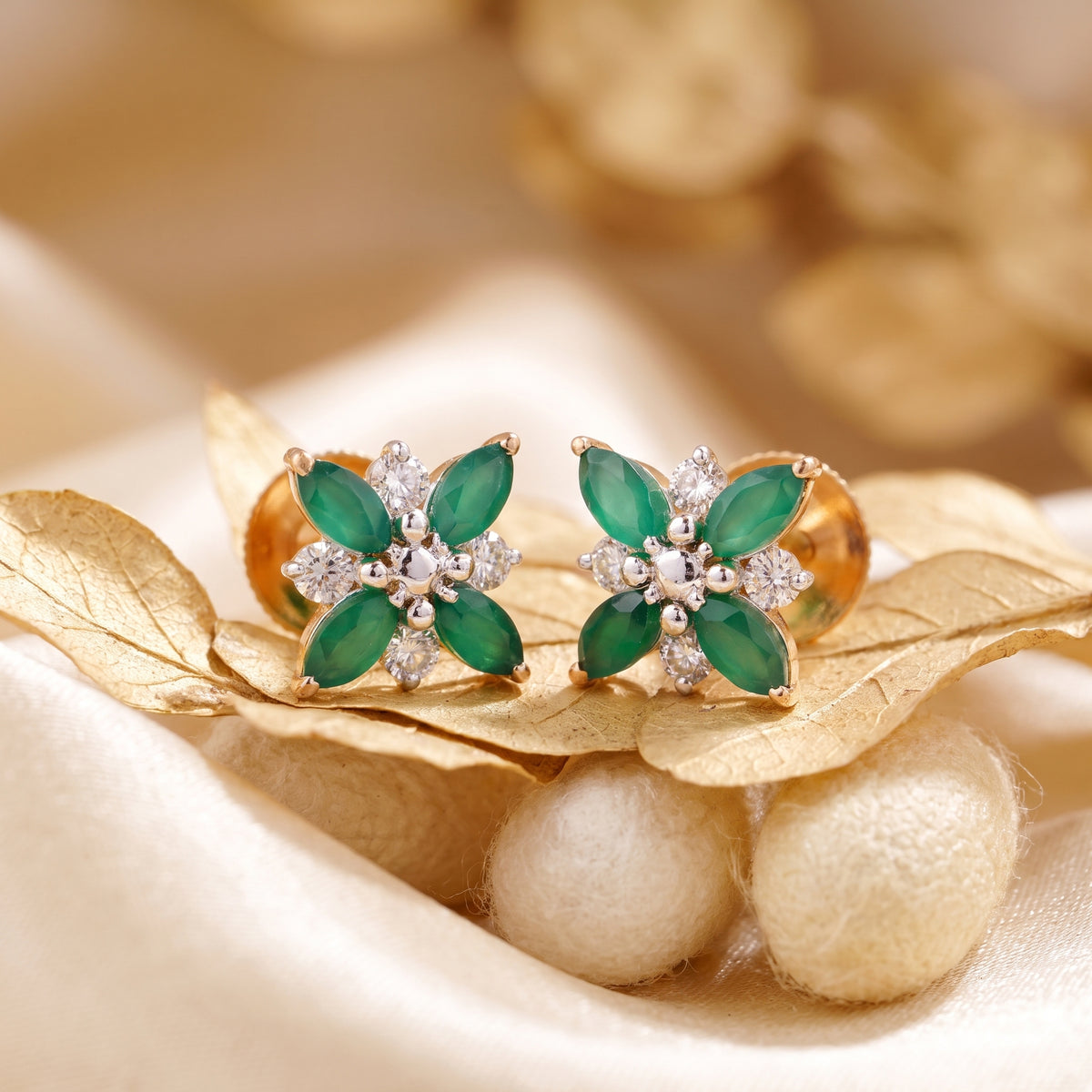 Green Floral 18KT Diamond Earring