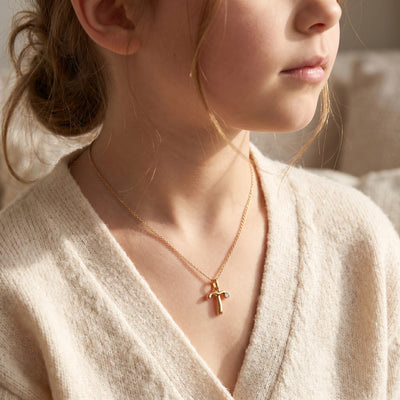 18kt Gold Initial T Daily Wear Diamond Pendant for Kids