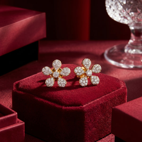 18Kt Yellow Gold Diamond Floral Stud Earrings