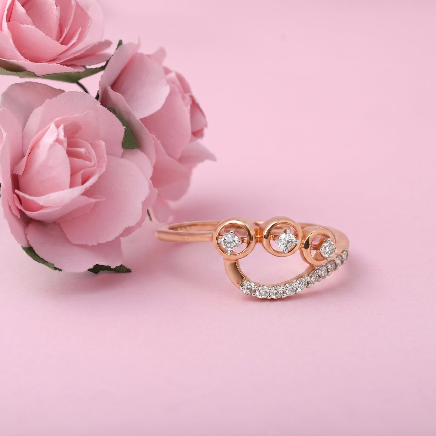 Celestia Trio Curve 18kt Diamond Ring for Women