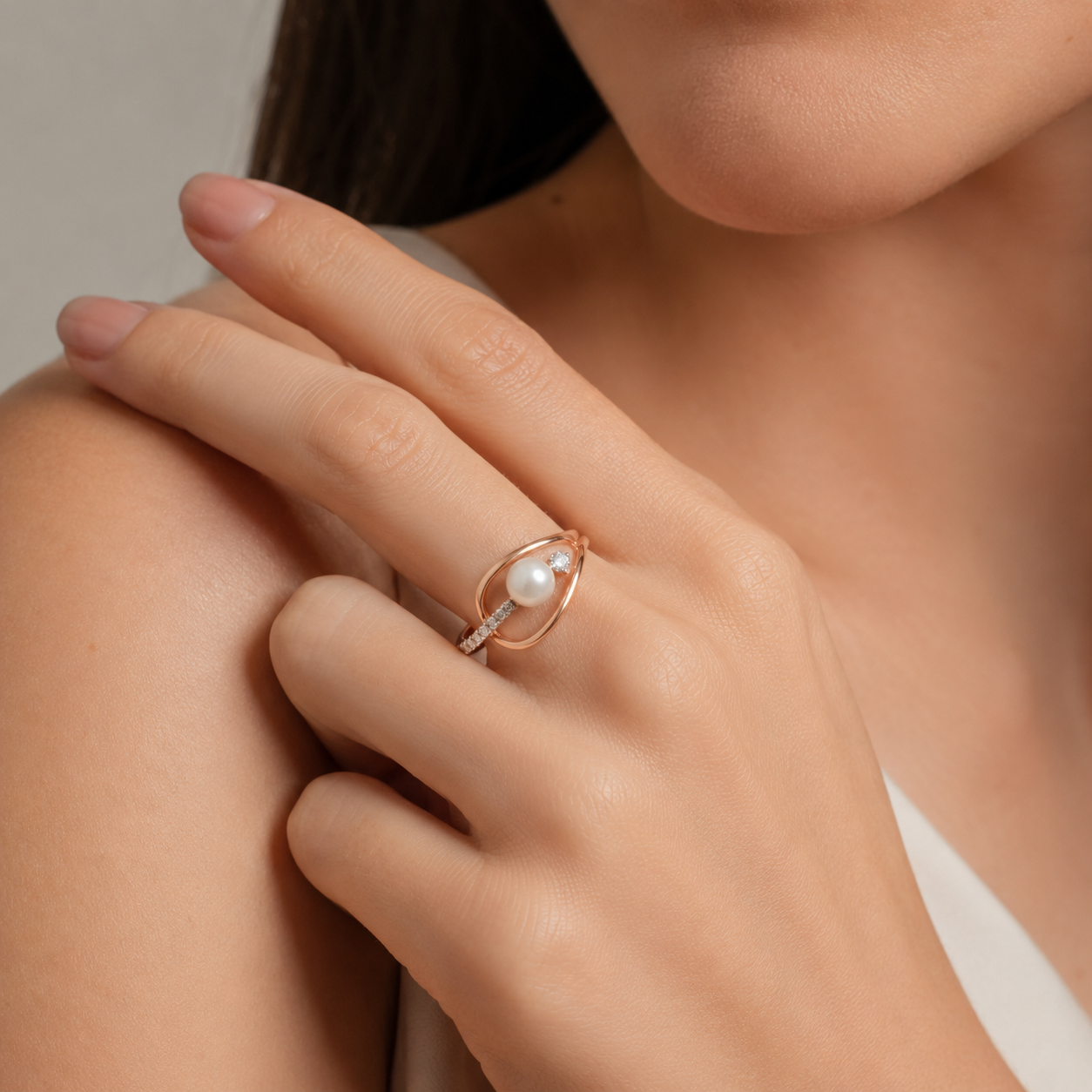 18KT Rose Gold Pearl & Diamond Ring for Women