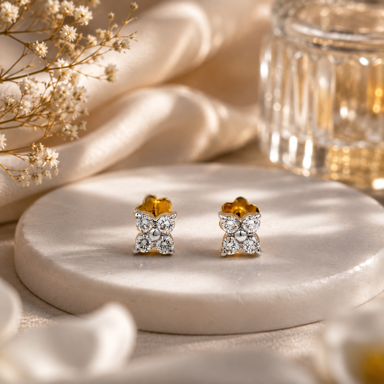 18KT Gold Four Diamond Clover Stud Earrings Women