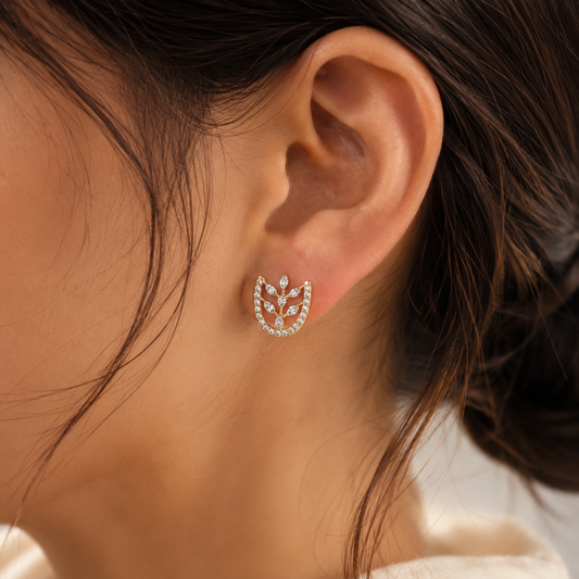 18Kt Yellow Gold Diamond Leaf Stud Earrings for Women