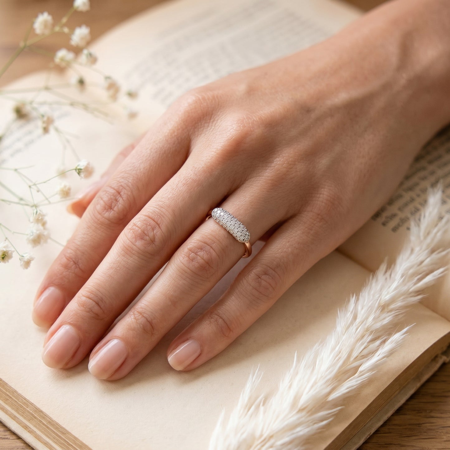 Elanora Diamond Elegance 18kt Diamond Ring