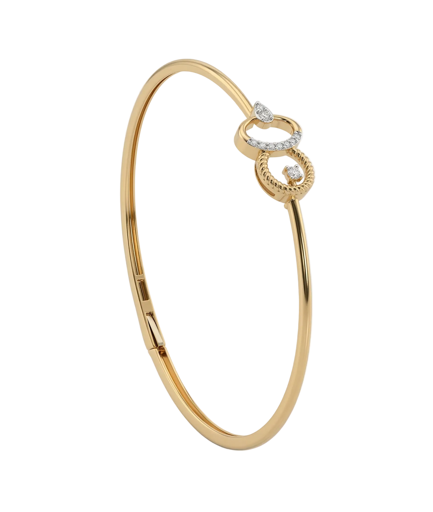 Interlocked Minimal Diamond Bangle in 18kt Yellow Gold