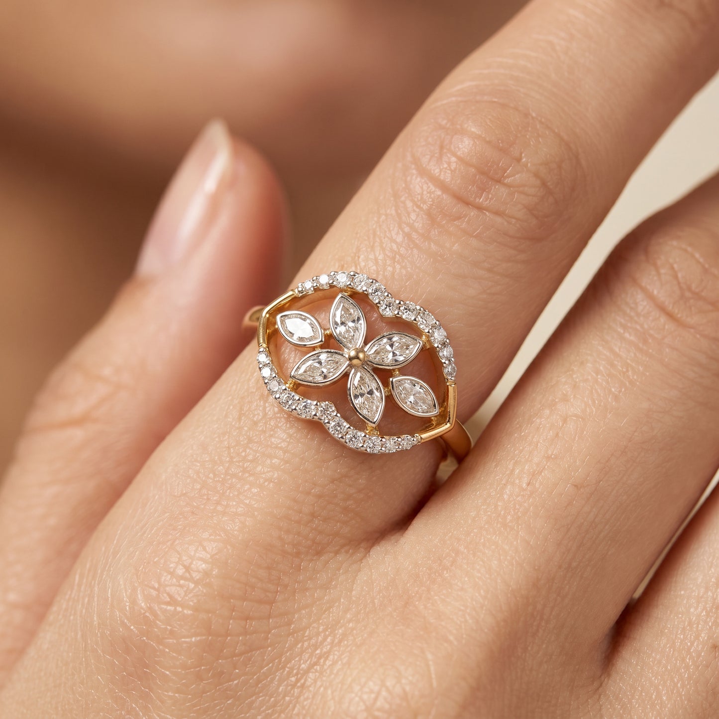 Floral Halo 18kt Diamond Ring for Women