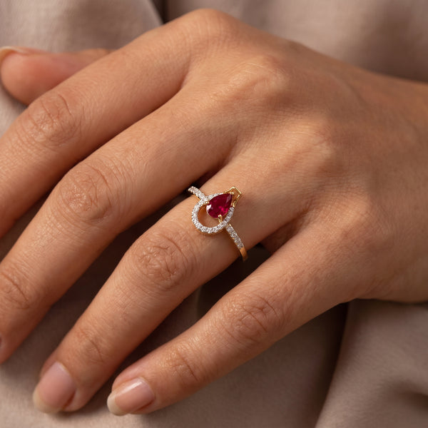 Ruby Teardrop 18kt Diamond Ring for Women