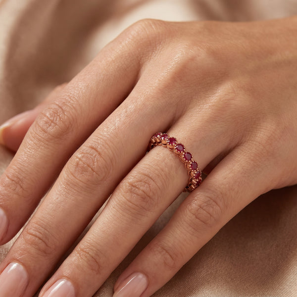 Ruby Glow 18kt Gold Wedding Wear Ring for Women