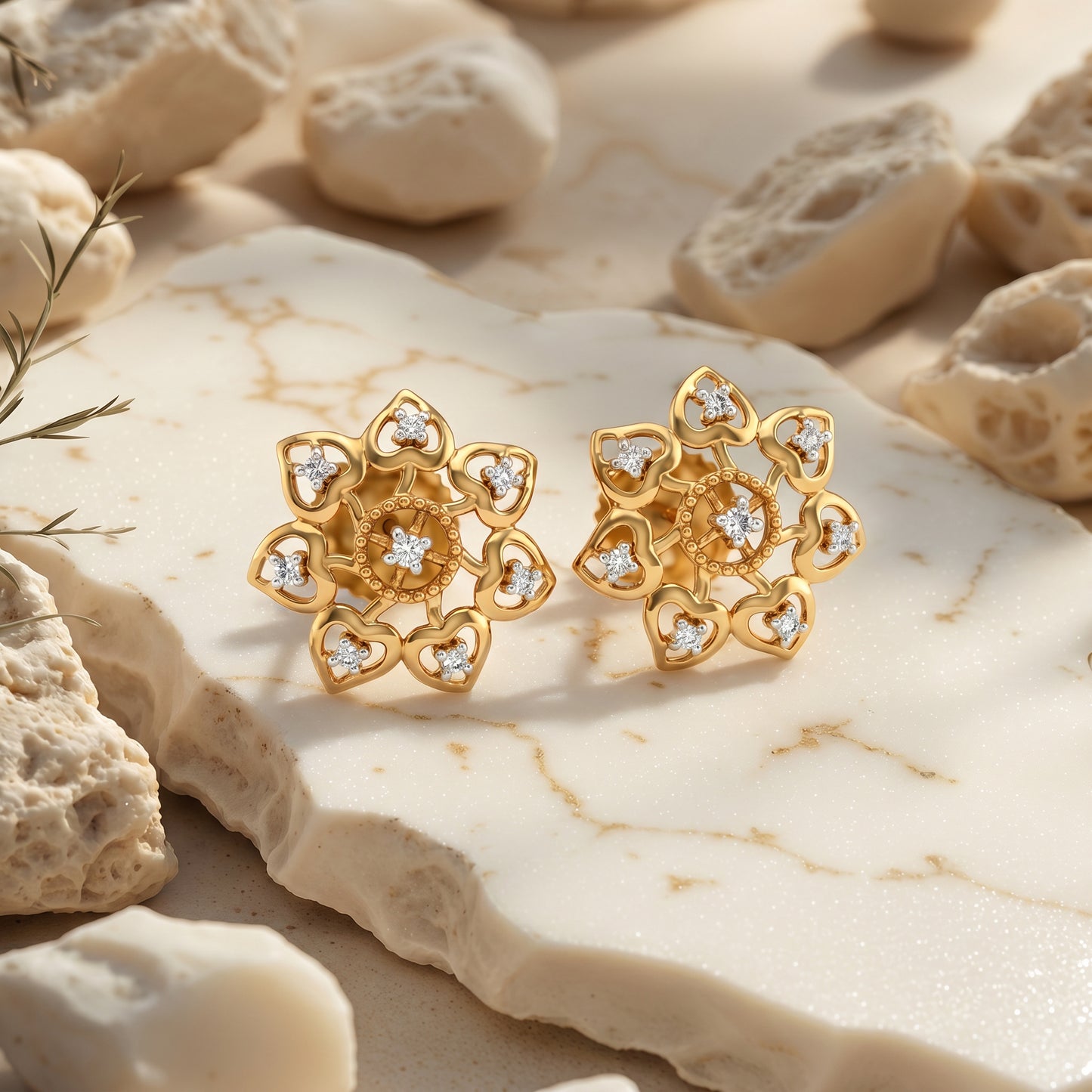 MiniHeart Flora 18kt Diamond Earrings for Women