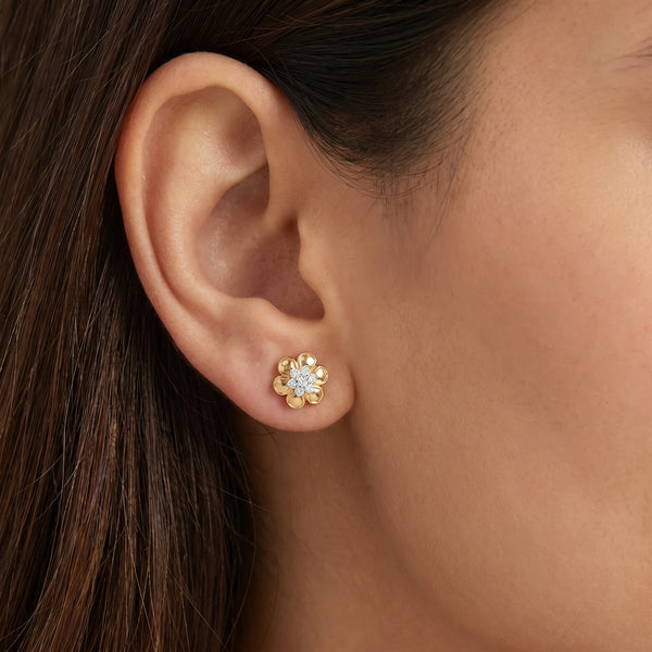 Dual Bloom Aura 18kt Diamond Stud Earrings for Women