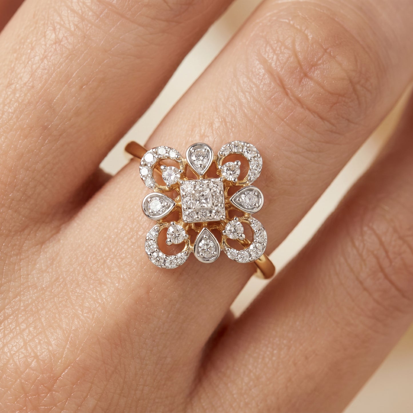 Petal Glow 18kt Diamond Ring for Women