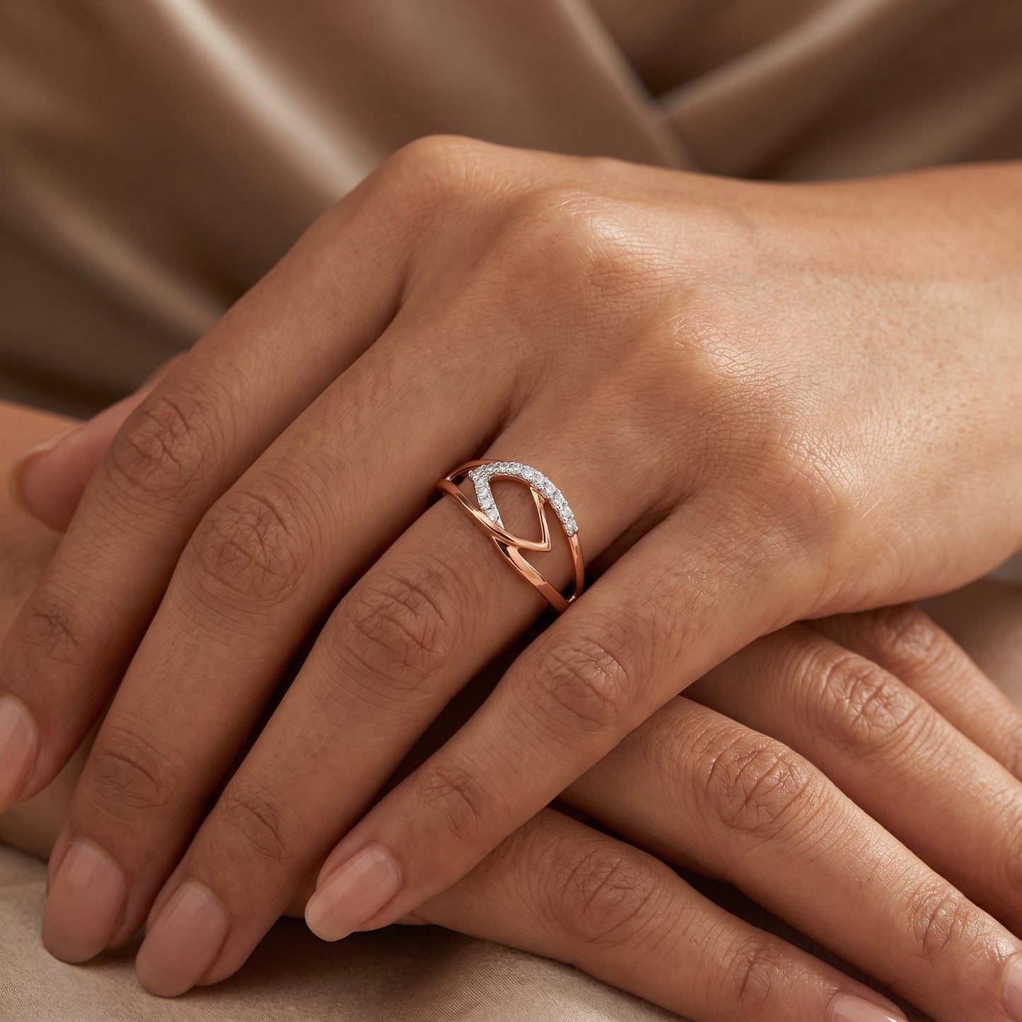 Leaf Interlock 18kt Rose Gold Daily Wear Diamond Ring