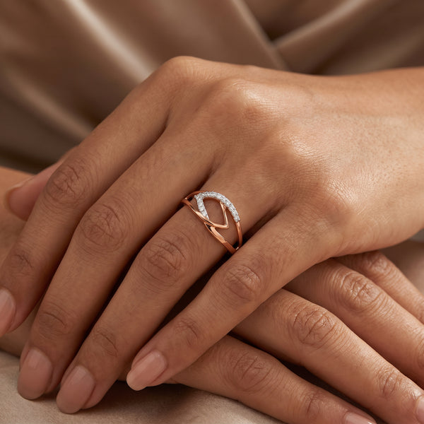 Leaf Interlock 18kt Rose Gold Daily Wear Diamond Ring